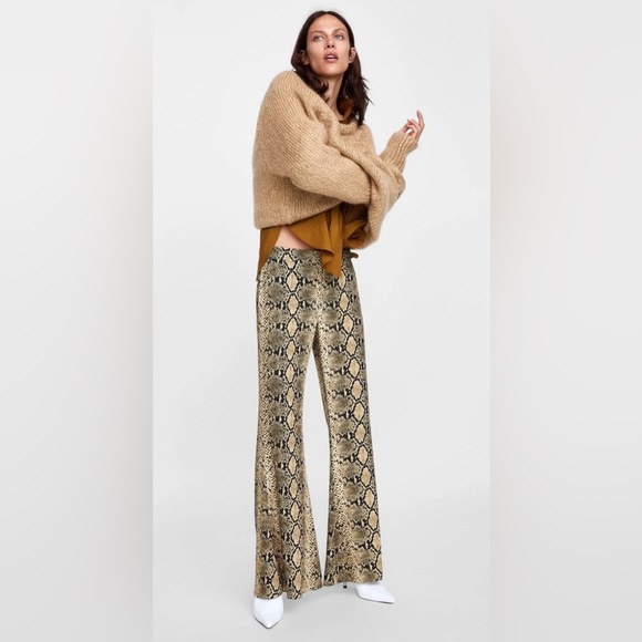 Zara Pants - Zara Snakeskin Flare Trouser Pant Size Small Blogger Favorite Boho Festival